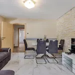 3 Bedroom Stunning In