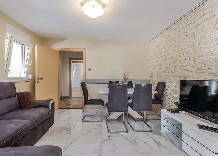 3 Bedroom Stunning In